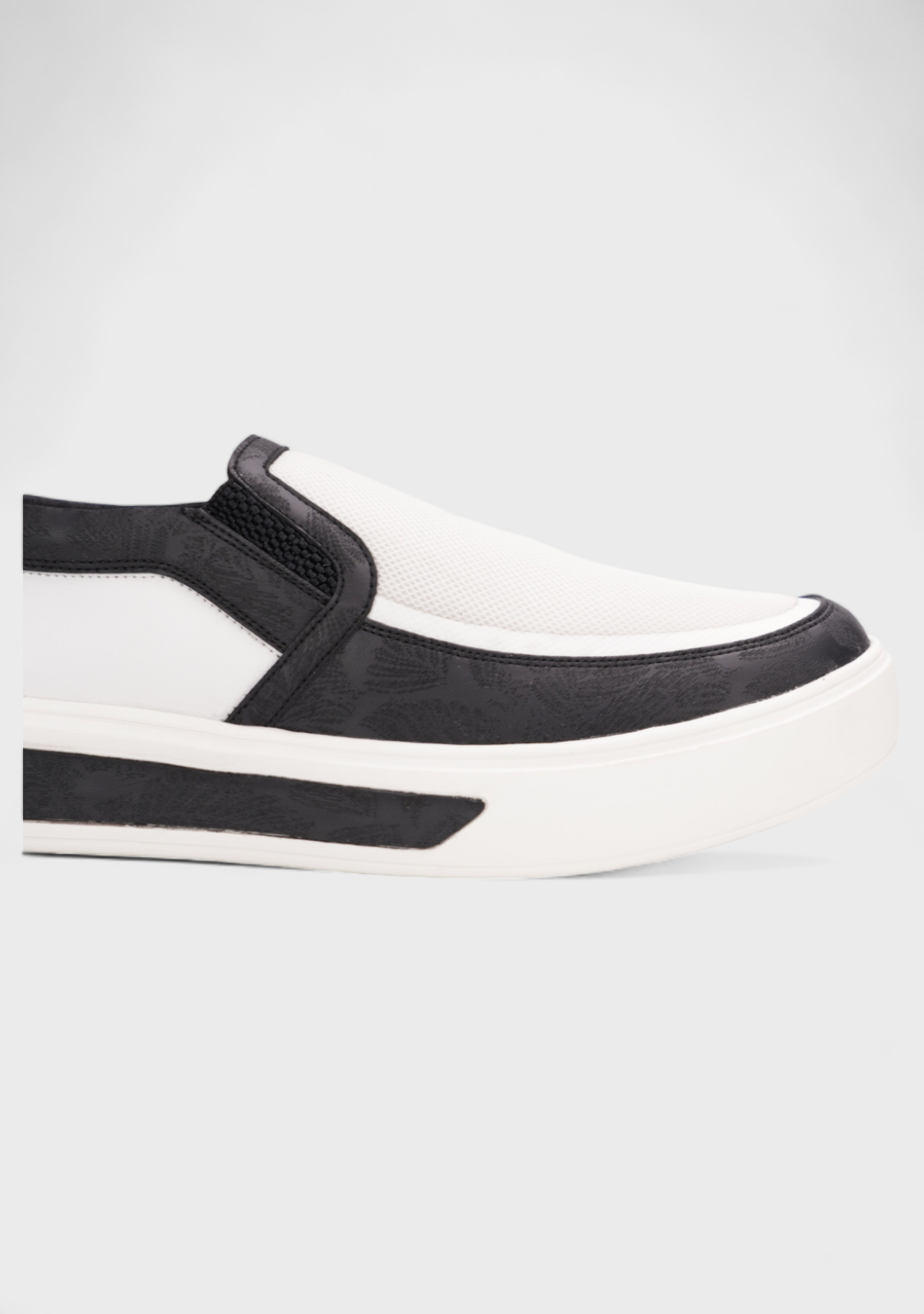 Sneak Shoes